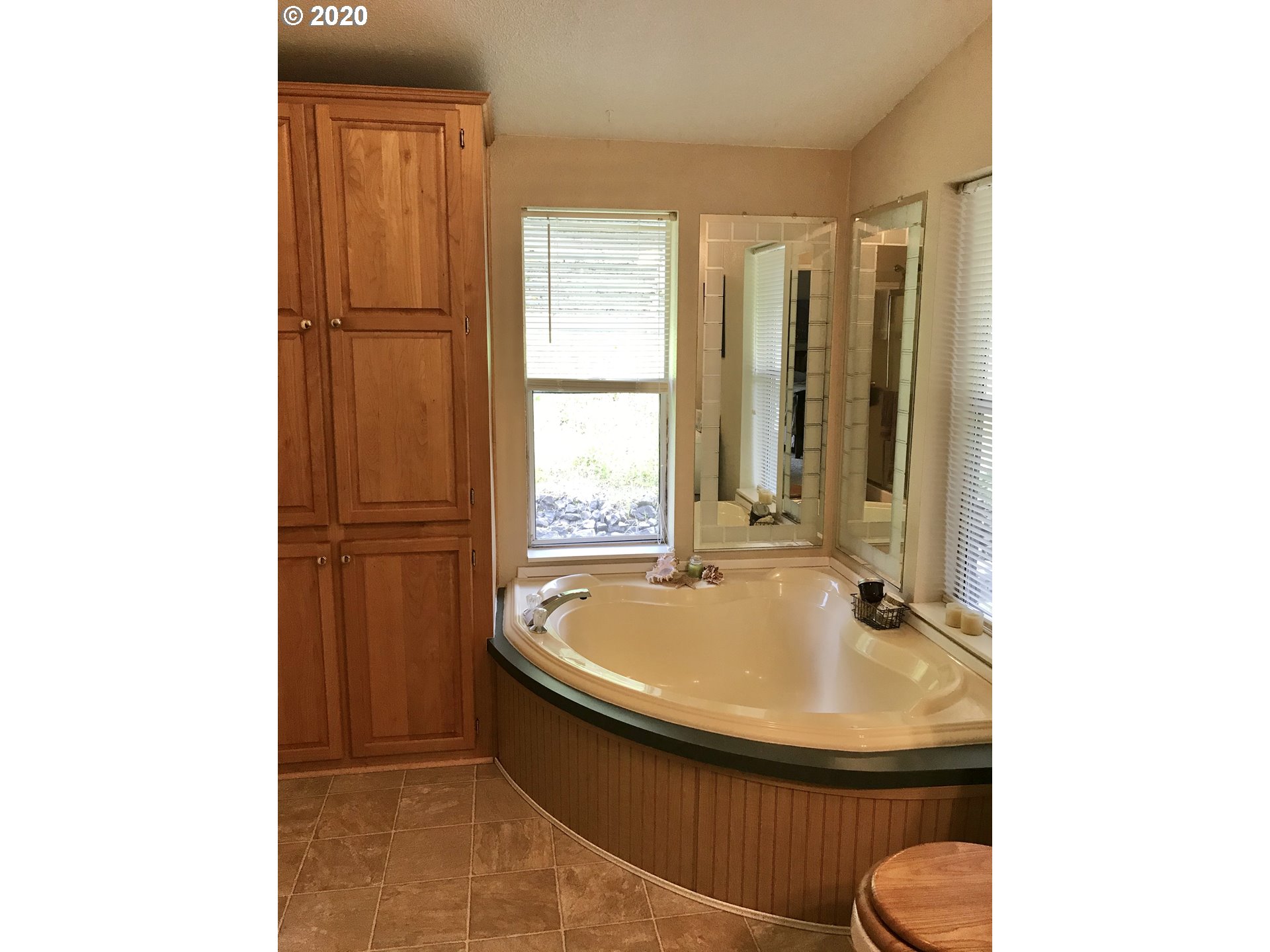 6265 Melqua Road Roseburg, OR 97471 - Photo 18 of 32 Gallery Image 18