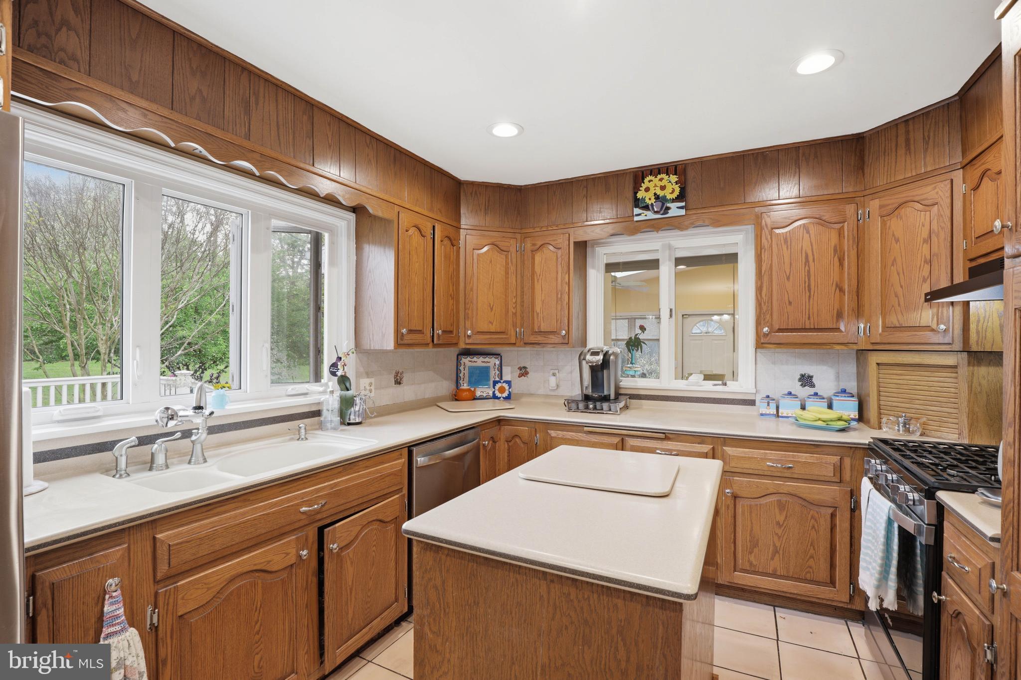 657 Millcross Road Lancaster, PA 17601 - Photo 27 of 66