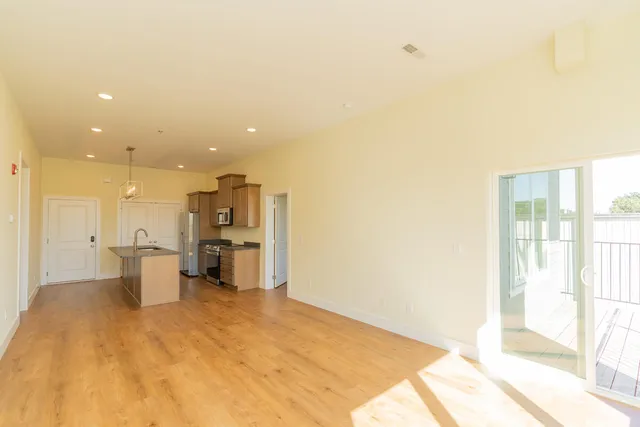 $285,000 | 1445 Fagan Street, Unit 312, Chattanooga, TN 37408