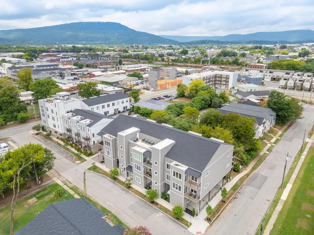 $285,000 | 1445 Fagan Street, Unit 312, Chattanooga, TN 37408