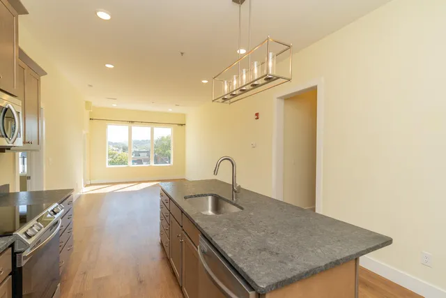 $285,000 | 1445 Fagan Street, Unit 312, Chattanooga, TN 37408