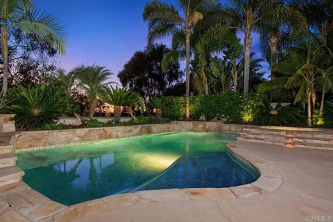 $2,890,000 | 6777 Lonicera Street, Carlsbad, CA 92011