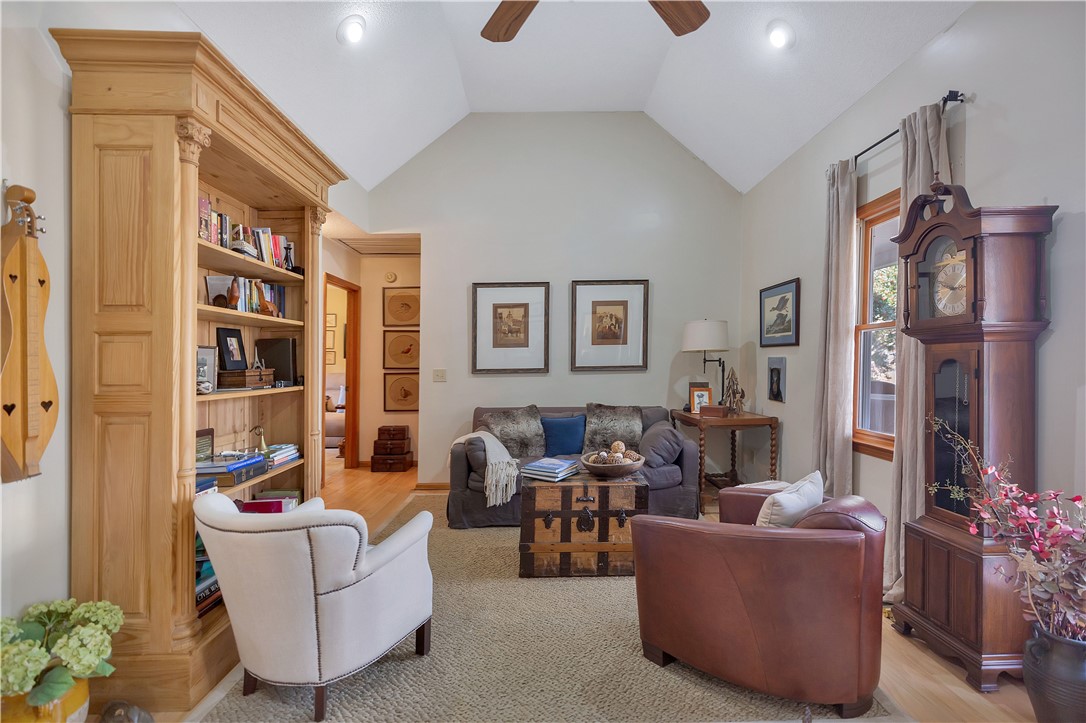 109 Holder Street Liberty, SC 29657 - Photo 7 of 35