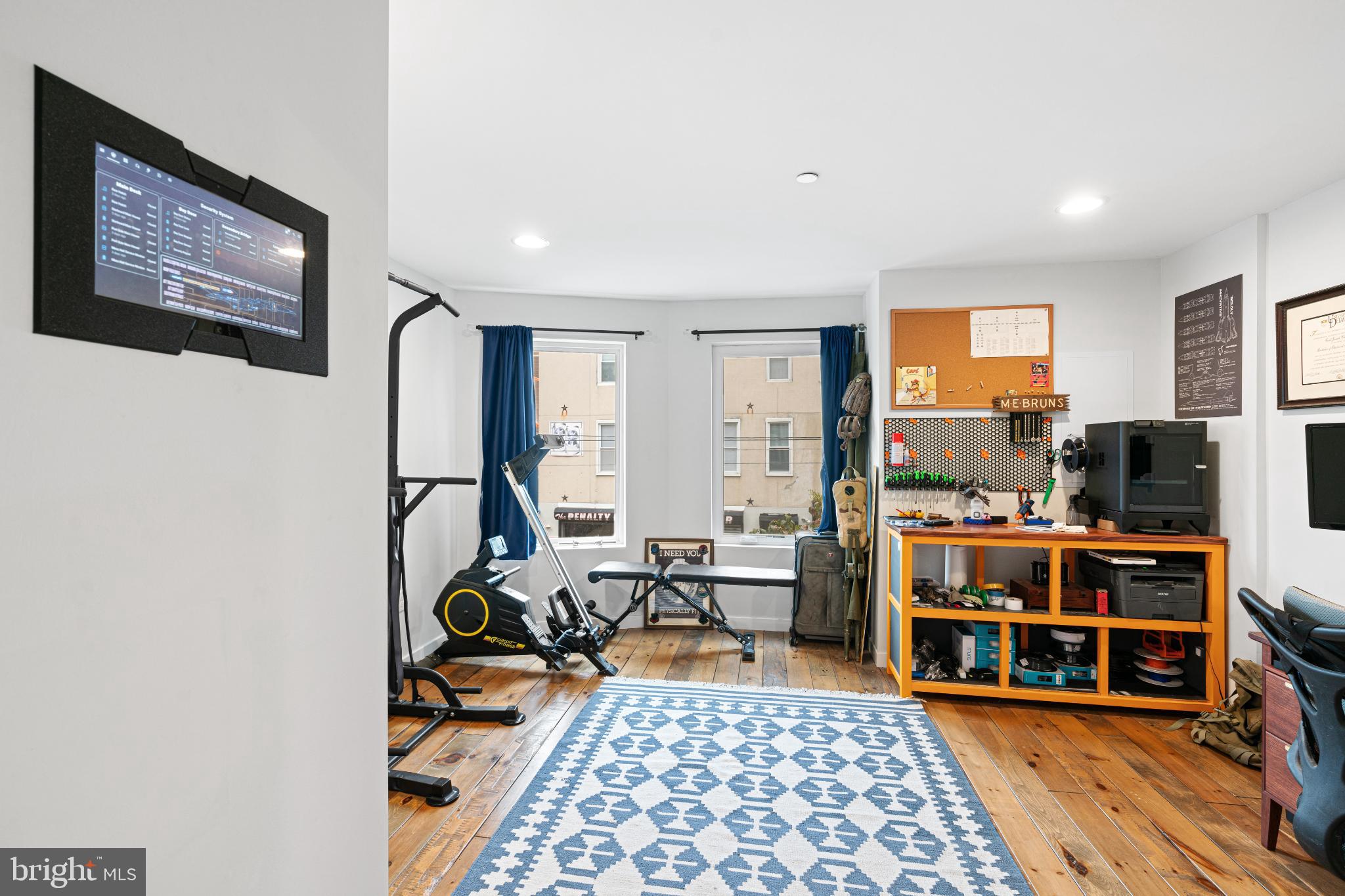 2041 East Sergeant Street Philadelphia, PA 19125 - Photo 15 of 40 Versatile space for fitness and creativity.