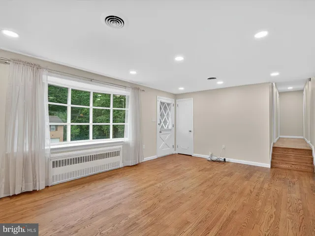 $399,000 | 880 Corvair Road, Lancaster, PA 17601