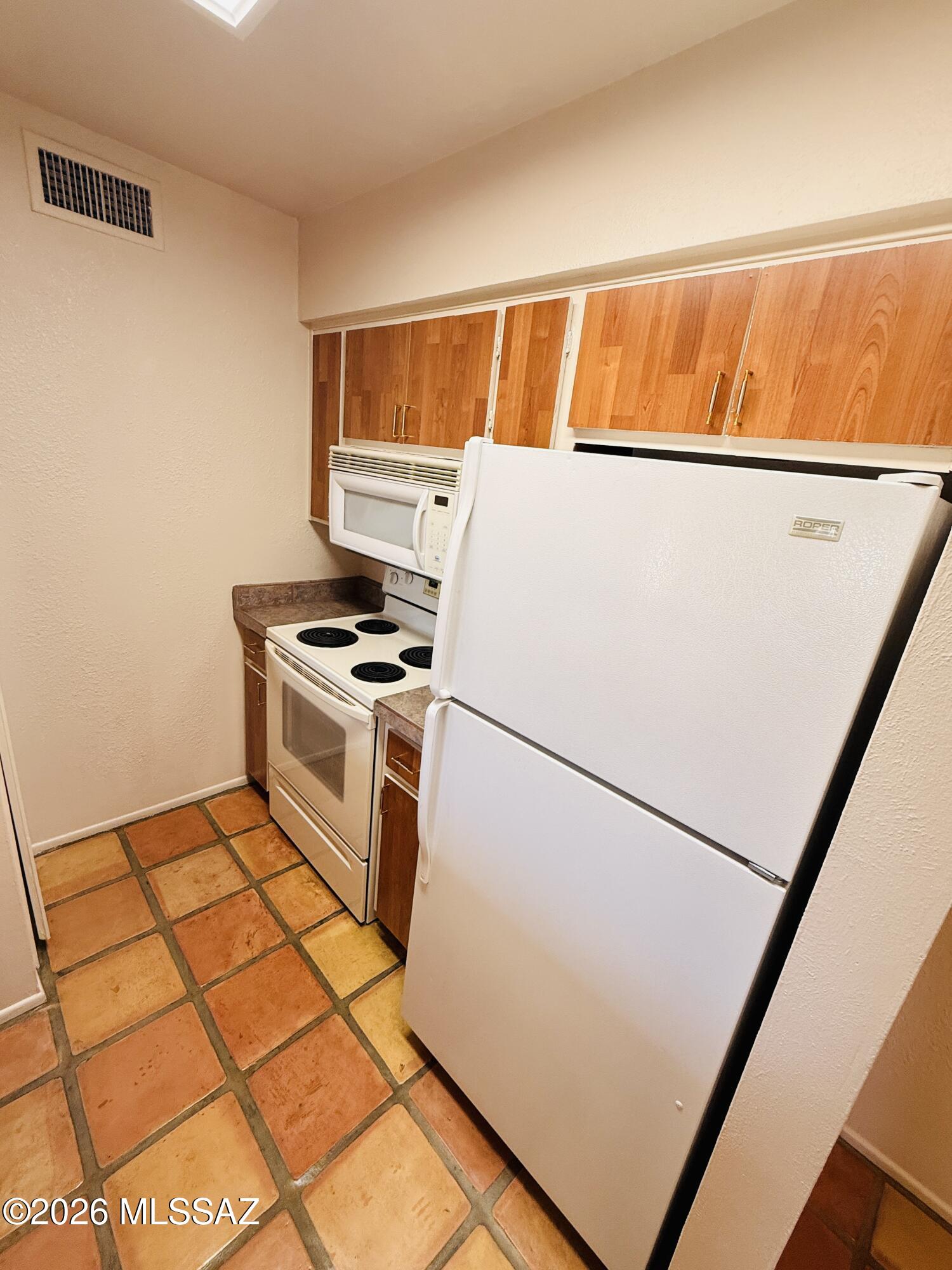 1600 North Wilmot Road, Unit 236 Tucson, AZ 85712 - Photo 12 of 31