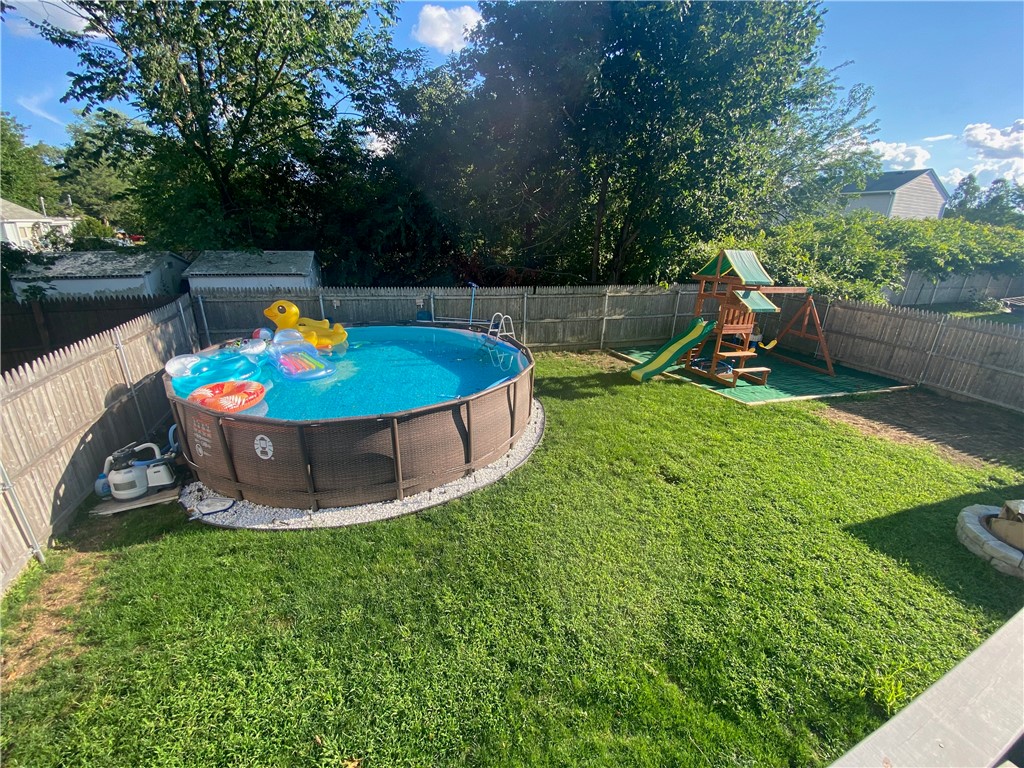 80 Dawson Avenue Warwick, RI 02888 - Photo 18 of 23