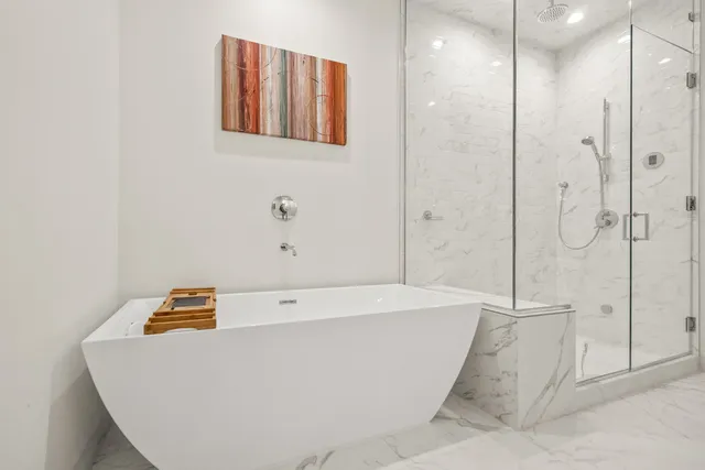 $749,900 | 3032 West Lyndale Street, Unit 2E, Chicago, IL 60647