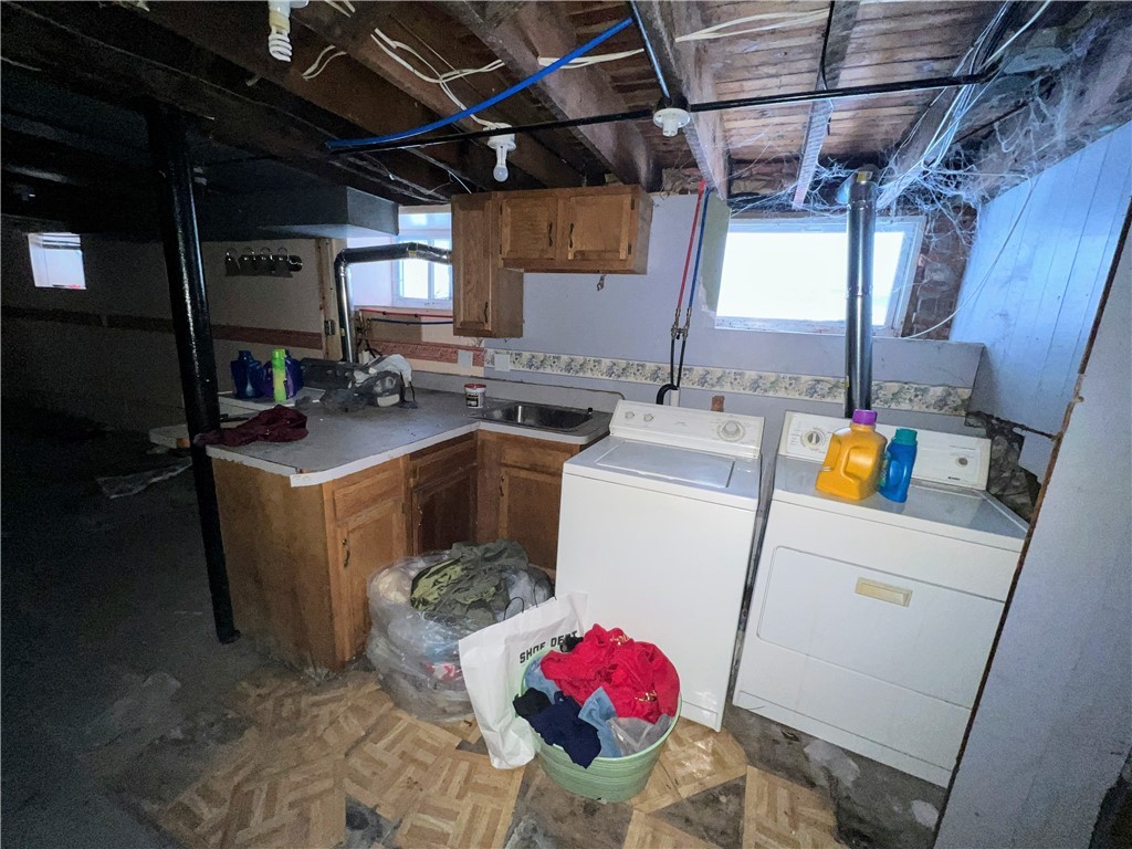 243 Parsells Avenue Rochester, NY 14609 - Photo 22 of 35