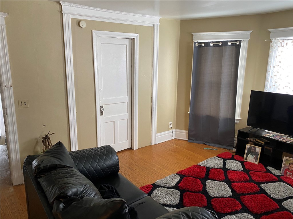 243 Parsells Avenue Rochester, NY 14609 - Photo 31 of 35