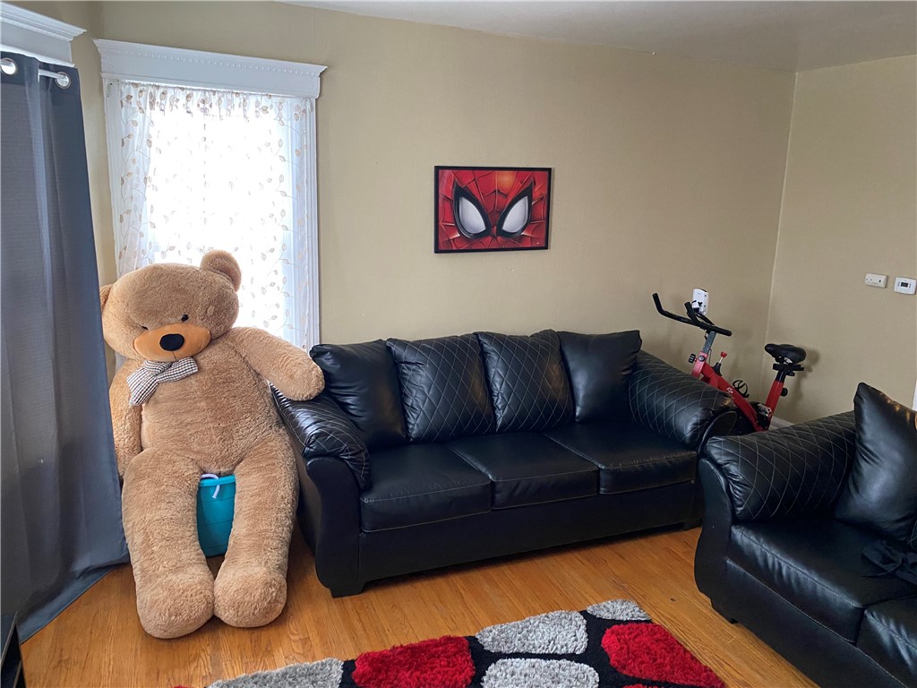 243 Parsells Avenue Rochester, NY 14609 - Photo 33 of 35