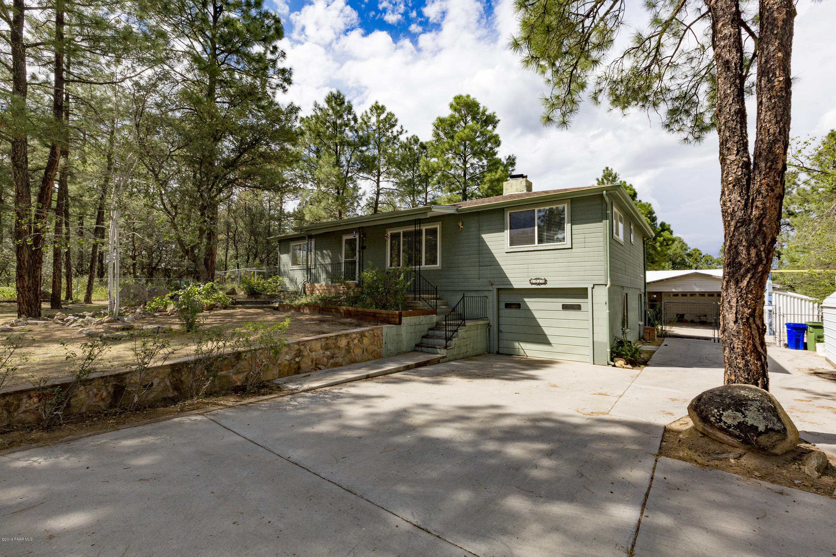 1214 Copper Basin Road Prescott, AZ 86303 - Photo 2 of 30 149A7019