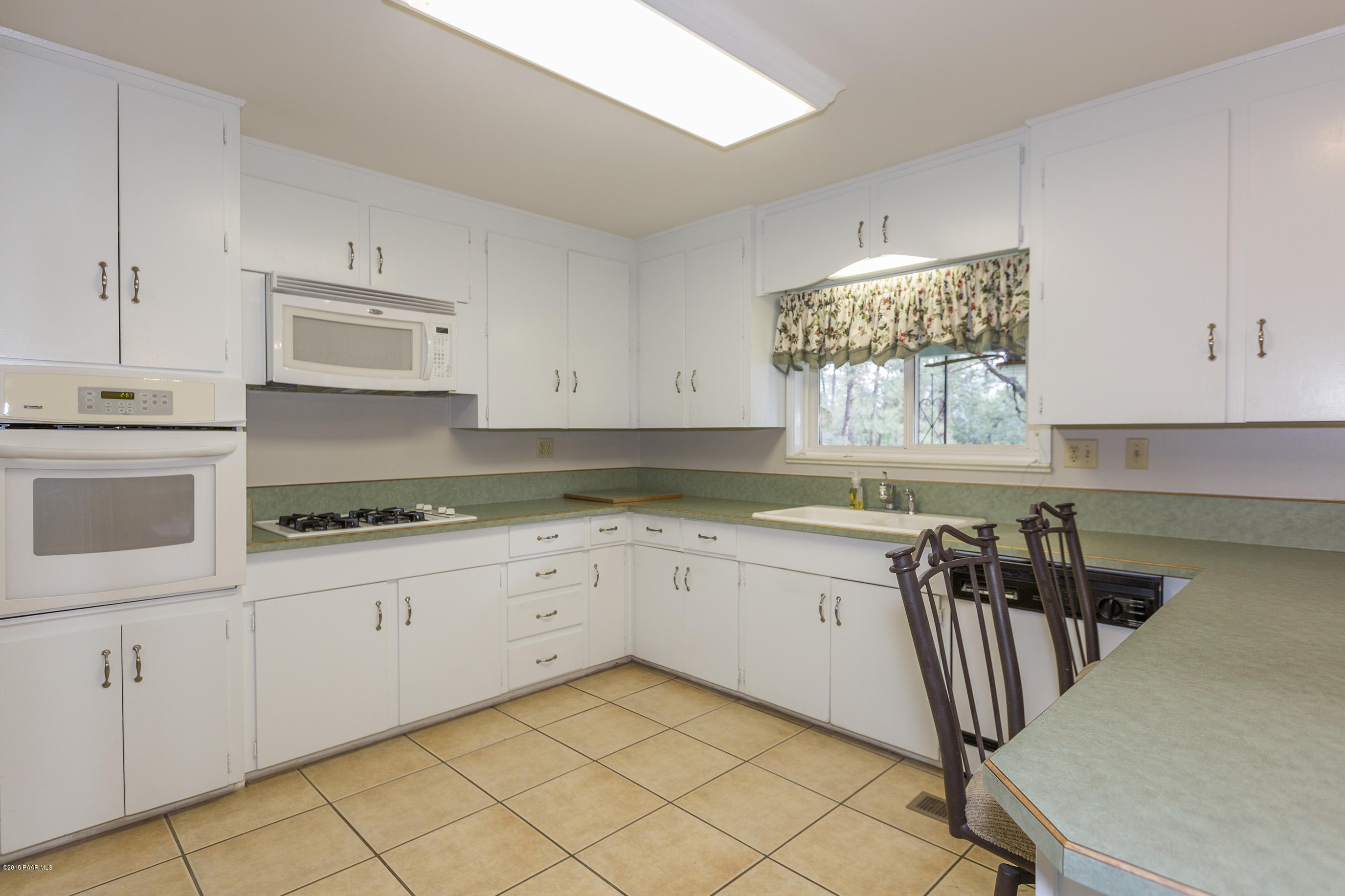 1214 Copper Basin Road Prescott, AZ 86303 - Photo 27 of 30 149A7067