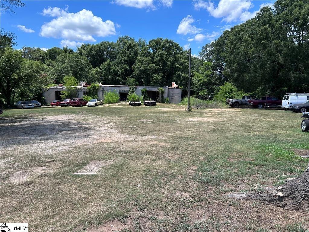 1518 South Murray Avenue Anderson, SC 29624 - Photo 4 of 5