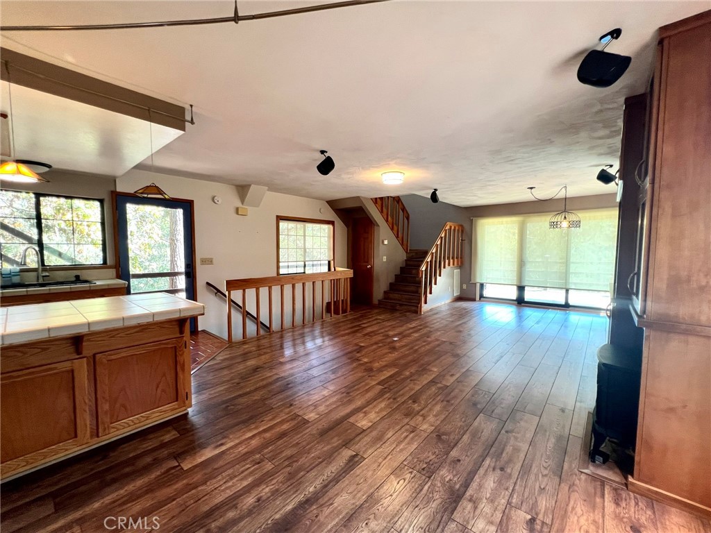 3151 Ramsey Road Cambria, CA 93428 - Photo 20 of 46 Lots of room to configure your furniture