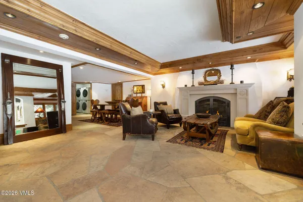 $4,950,000 | 103 Willow Place, Unit 301, Vail, CO 81657