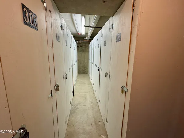 $4,950,000 | 103 Willow Place, Unit 301, Vail, CO 81657