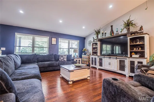 $479,900 | 1288 County Road 488, Poplar Bluff, MO 63901