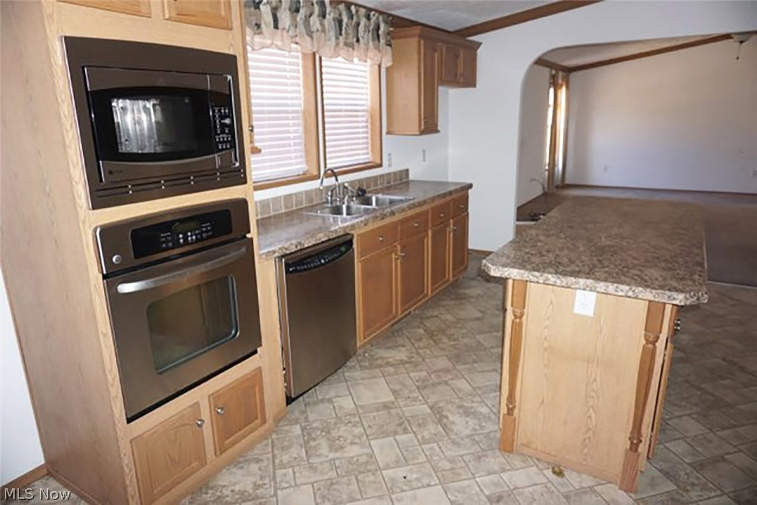 13580 Woodworth Road New Springfield, OH 44443 - Photo 8 of 17 Gallery Image 8