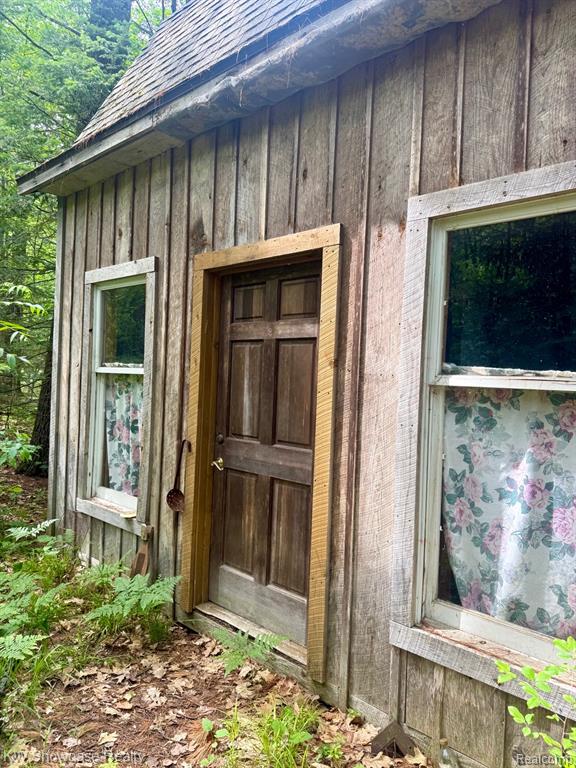 1340 Cauchy Road Mio, MI 48647 - Photo 12 of 27
