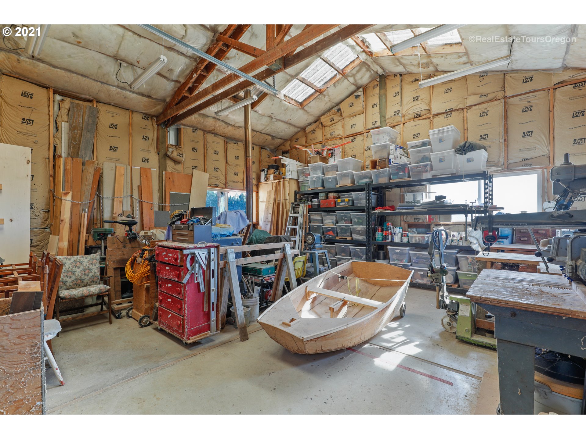 40965 Southwest Vandehey Road Gaston, OR 97119 - Photo 29 of 32 a room with lots of wooden furniture