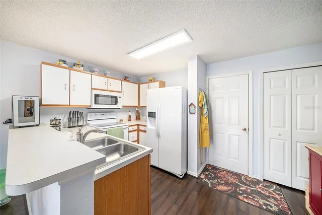 $310,000 | 8534 Edgewater Pl Boulevard, Tampa, FL 33615