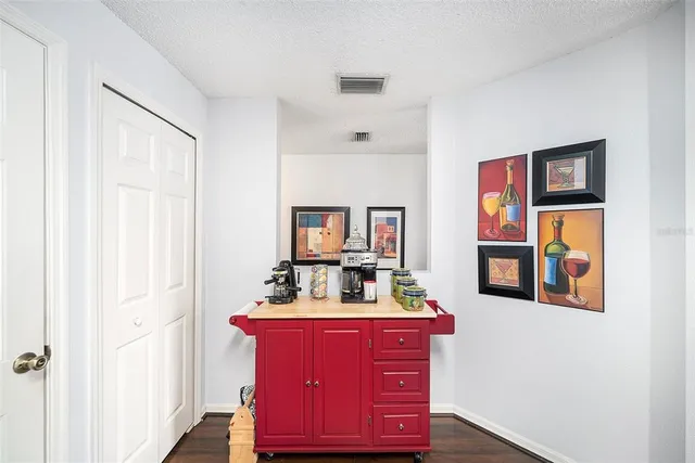 $310,000 | 8534 Edgewater Pl Boulevard, Tampa, FL 33615