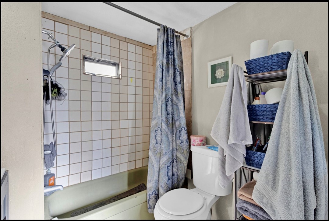 13892 Pioneer Road, Unit SPC 17 Apple Valley, CA 92307 - Photo 4 of 19