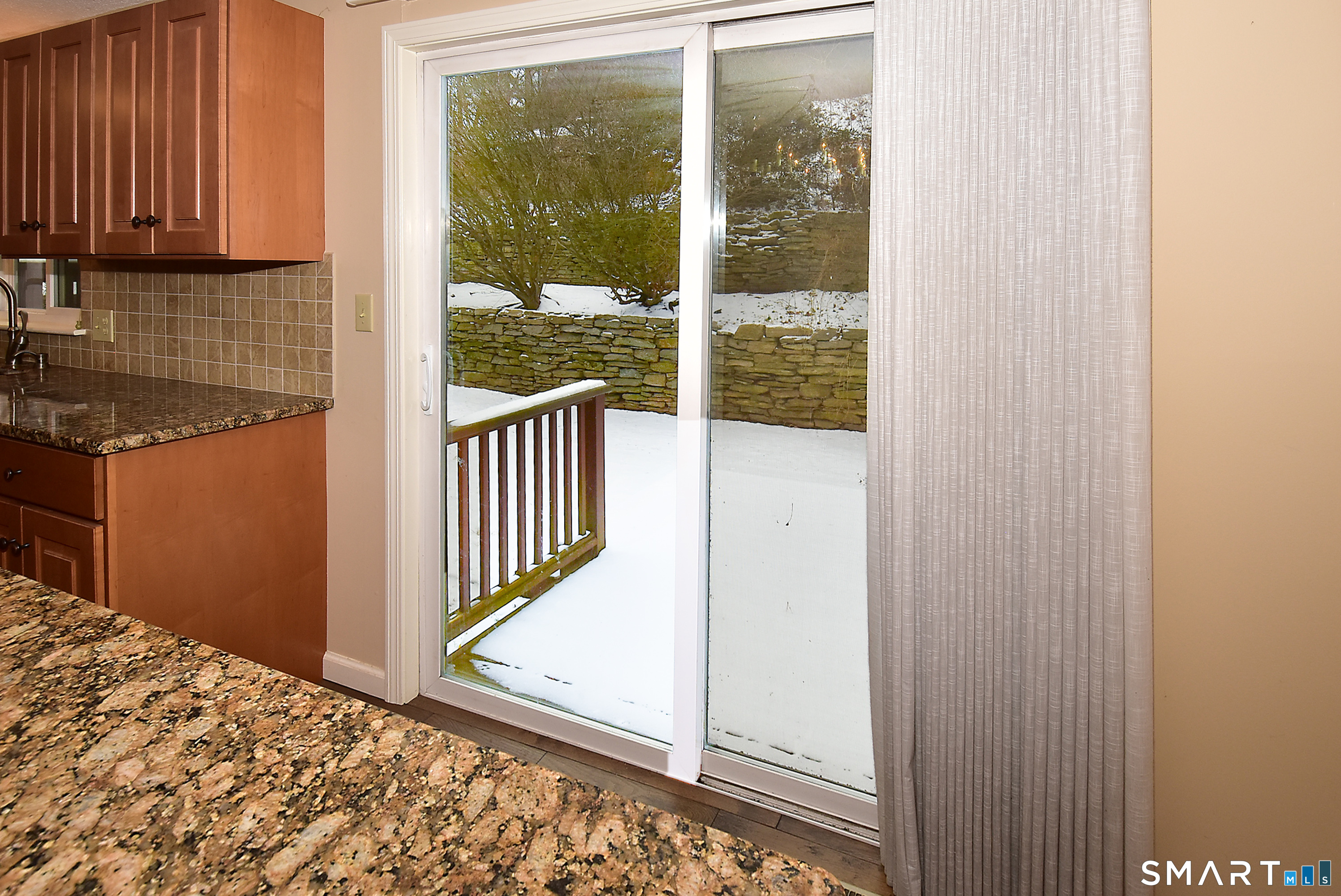 49 Cliffside Drive, Unit B Manchester, CT 06042 - Photo 17 of 33