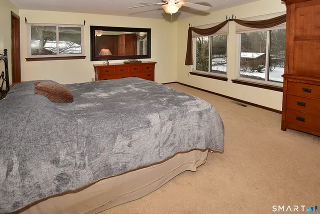 $269,900 | 49 Cliffside Drive, Unit B, Manchester, CT 06042