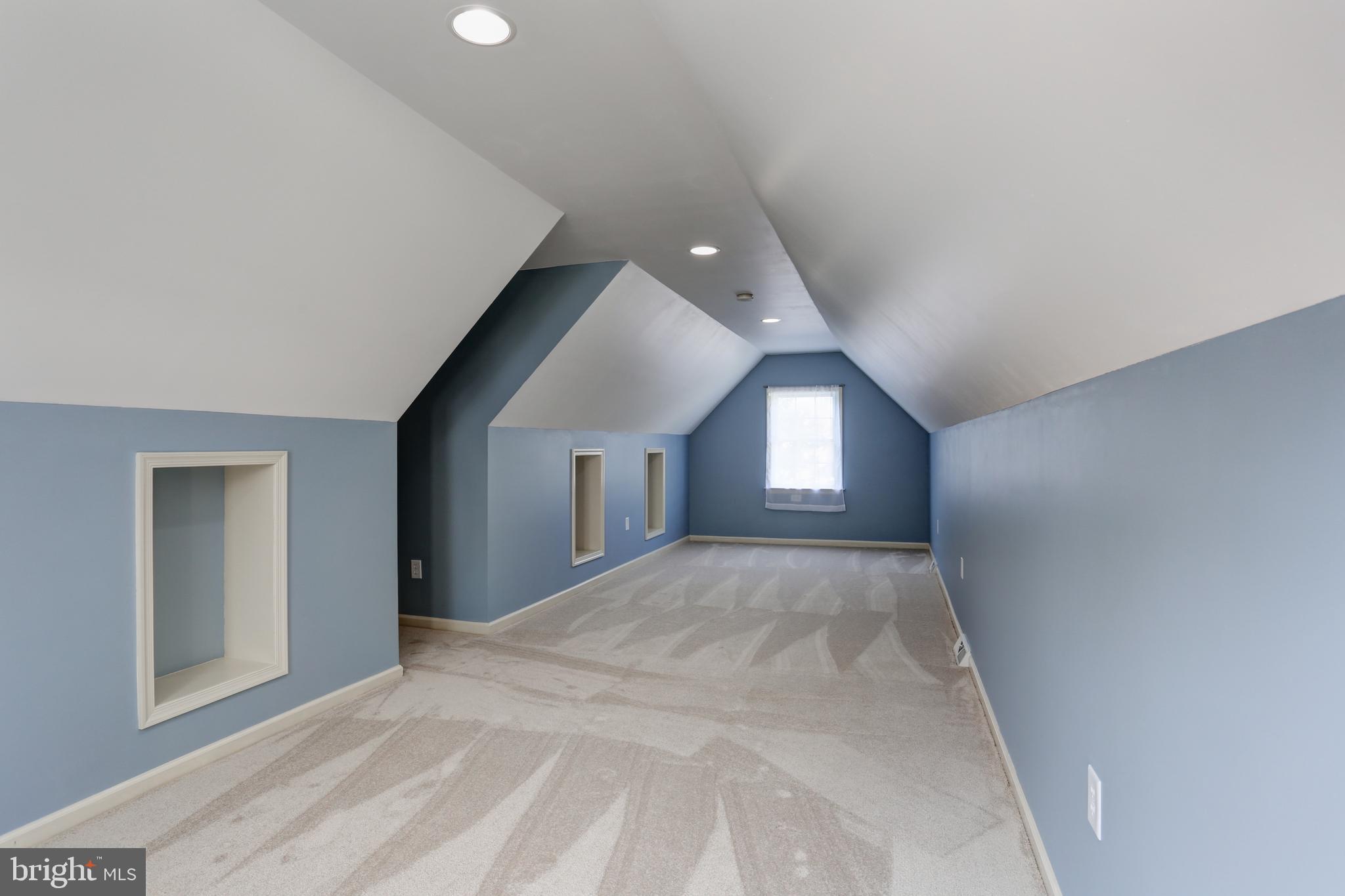 247 Browning Road Lancaster, PA 17602 - Photo 53 of 68 Gallery Image 53