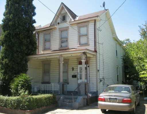 421 Rosedale Street Pittsburgh, PA 15221 - Photo 1 of 8 Exterior Front.