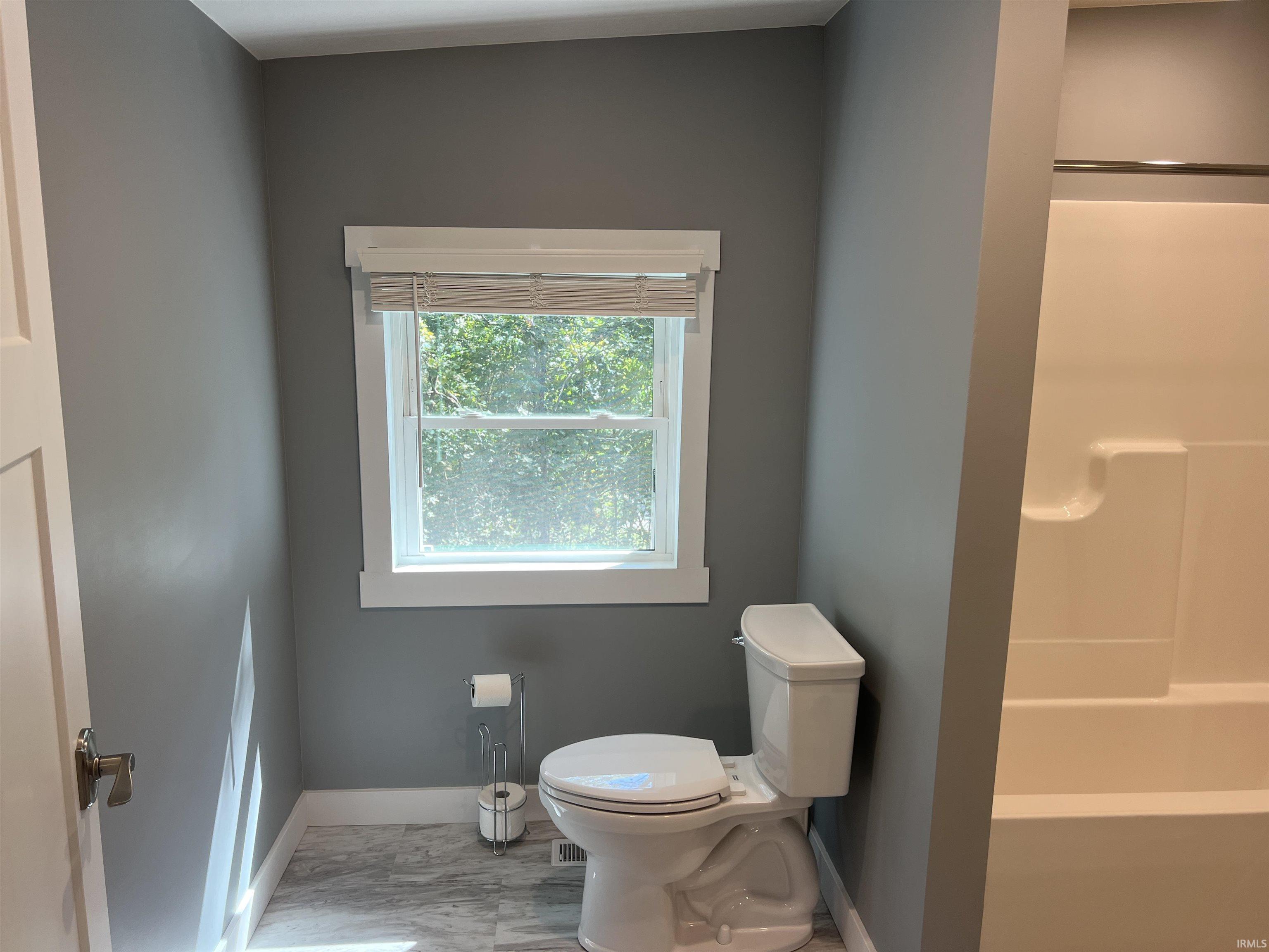 328 Freeman Road Spencer, IN 47460 - Photo 19 of 33