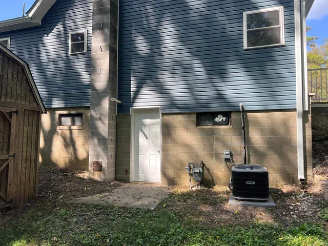 $1,650 | 328 Freeman Road, Spencer, IN 47460