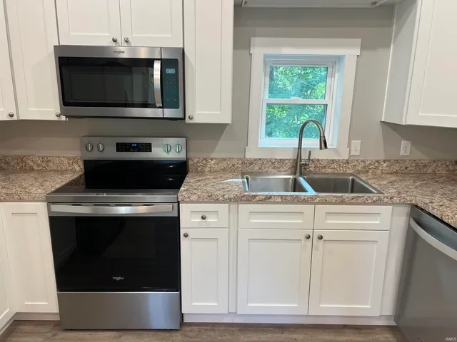 $1,650 | 328 Freeman Road, Spencer, IN 47460