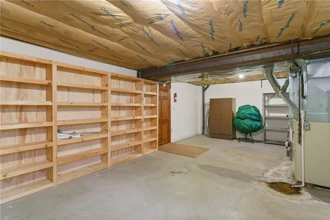 $565,000 | 130 Crestwood Drive, Evans City, PA 16033