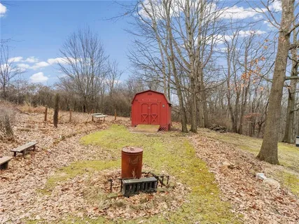 $565,000 | 130 Crestwood Drive, Evans City, PA 16033