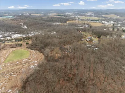 $565,000 | 130 Crestwood Drive, Evans City, PA 16033