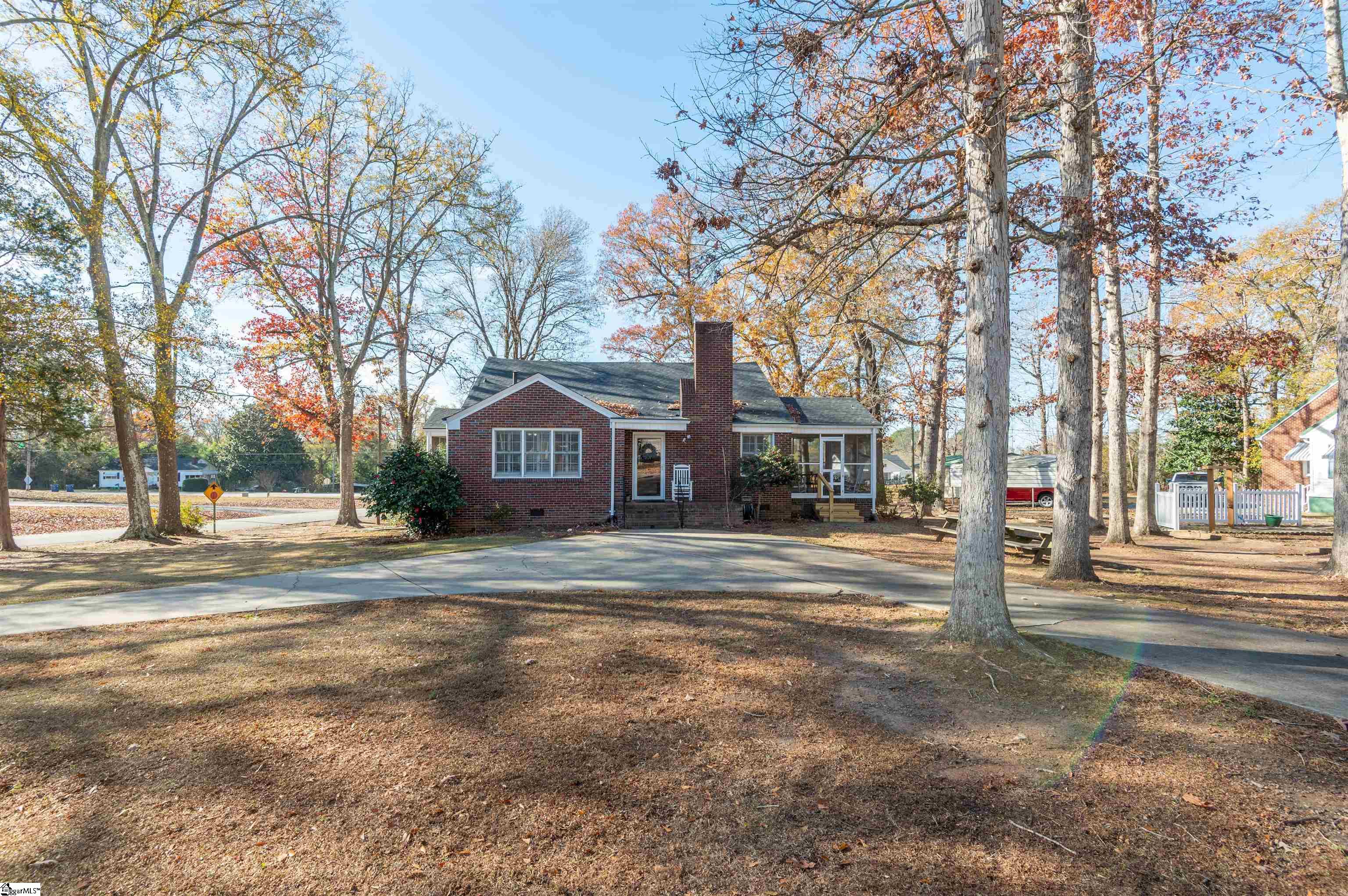 201 State Rd S-44-640 Jonesville, SC 29353 - Photo 6 of 31 Gallery Image 6