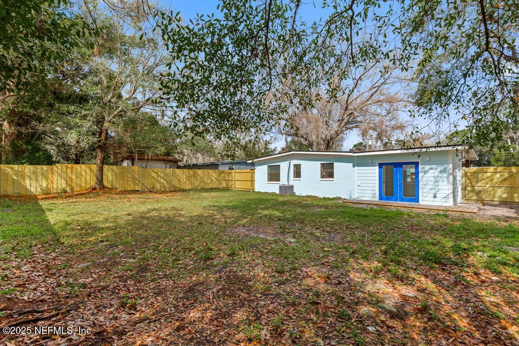 7514 Proxima Road Jacksonville, FL 32210 - Photo 27 of 30 Backyard