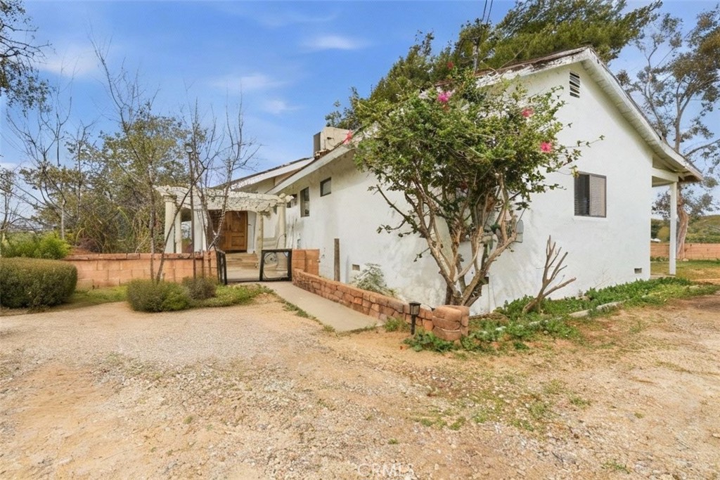 12867 Ranch Drive Colton, CA 92324 - Photo 12 of 47