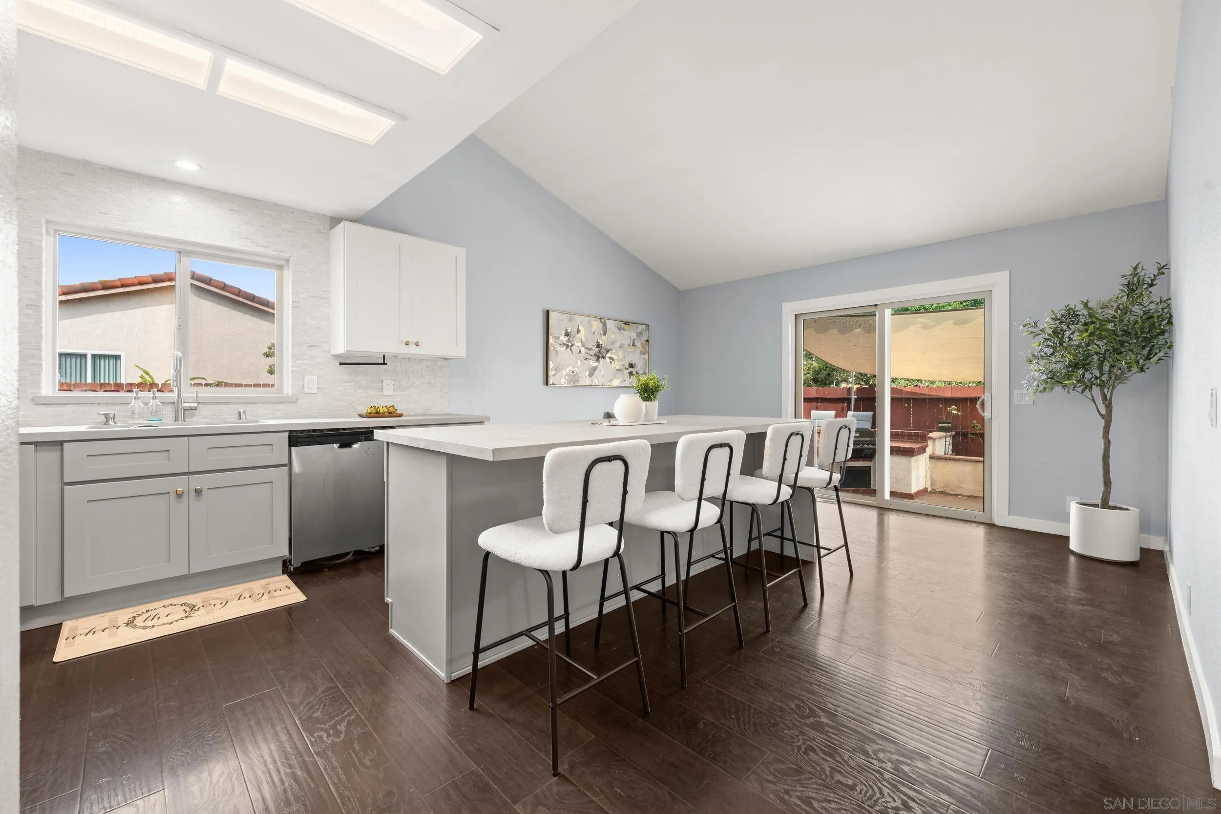 4901 Dulin Road Fallbrook, CA 92028 - Photo 9 of 25