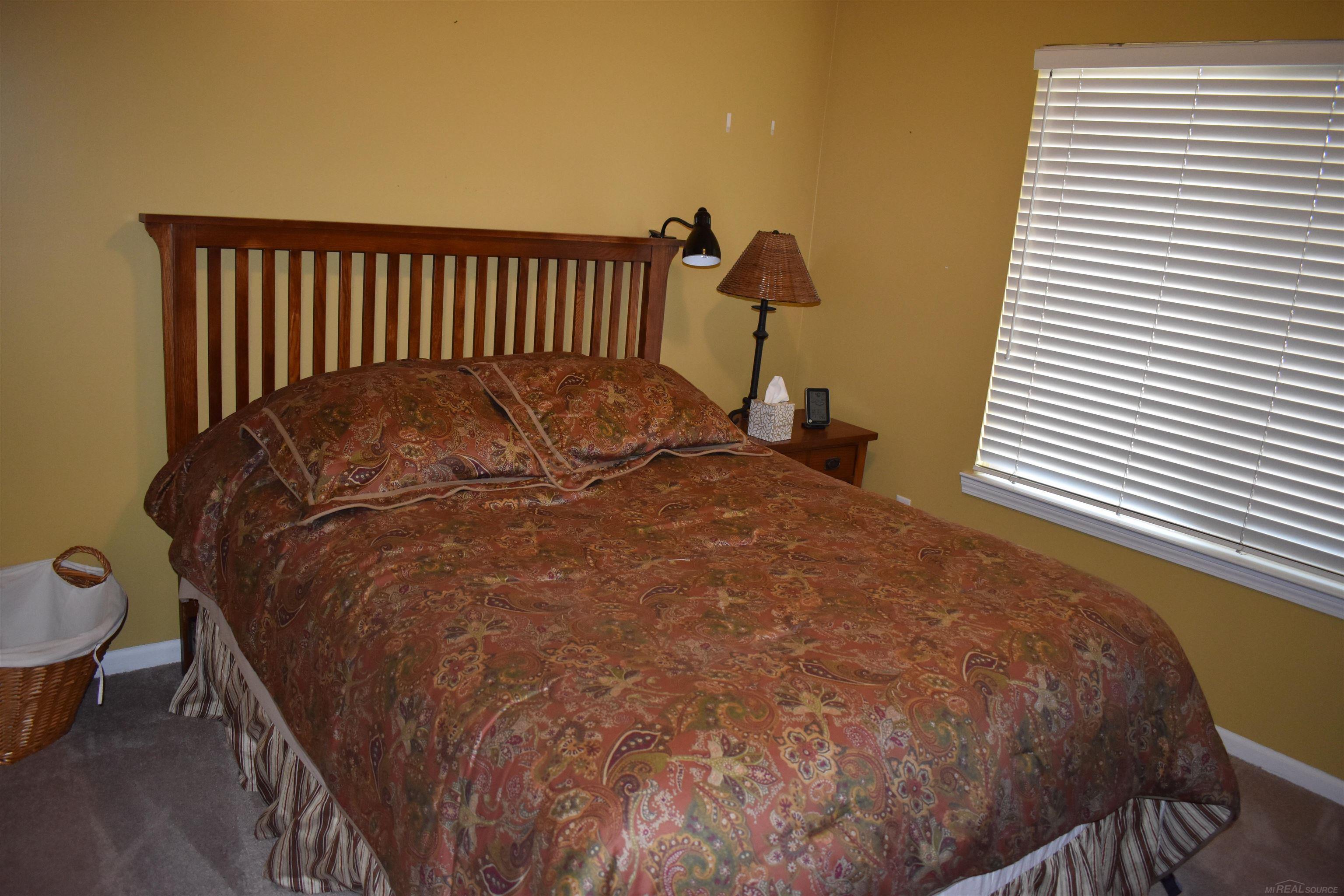 49242 Monte Road New Baltimore, MI 48047 - Photo 21 of 46 50105196-20.JPG