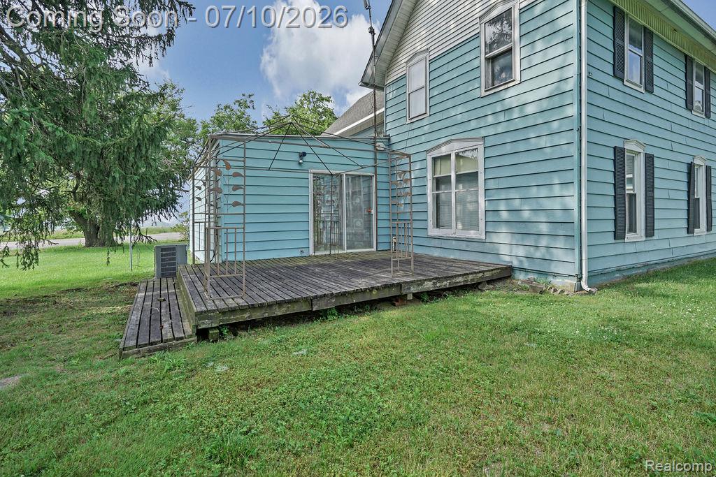 261 Fitz Road Goodells, MI 48027 - Photo 36 of 41 DSC09340.jpg