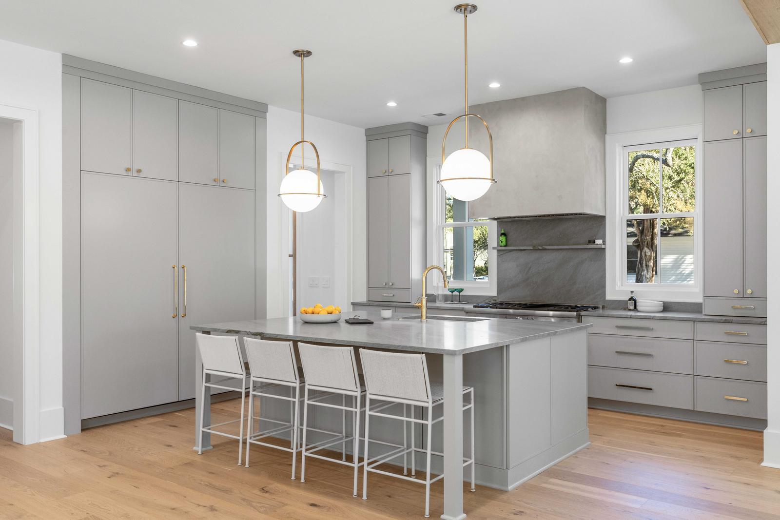 839 McCants Drive Mount Pleasant, SC 29464 - Photo 5 of 84 Custom chefs kitchen