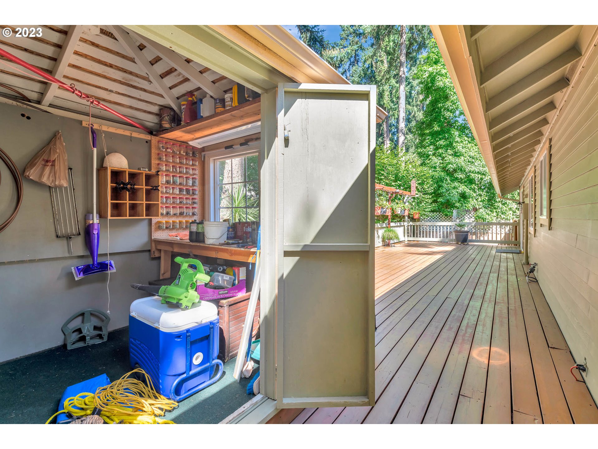2817 Greentree Way Eugene, OR 97405 - Photo 42 of 44 a view of outdoor space and yard