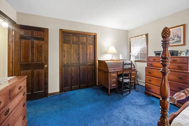 $450,000 | 117 Stonefence Road, Naugatuck, CT 06770