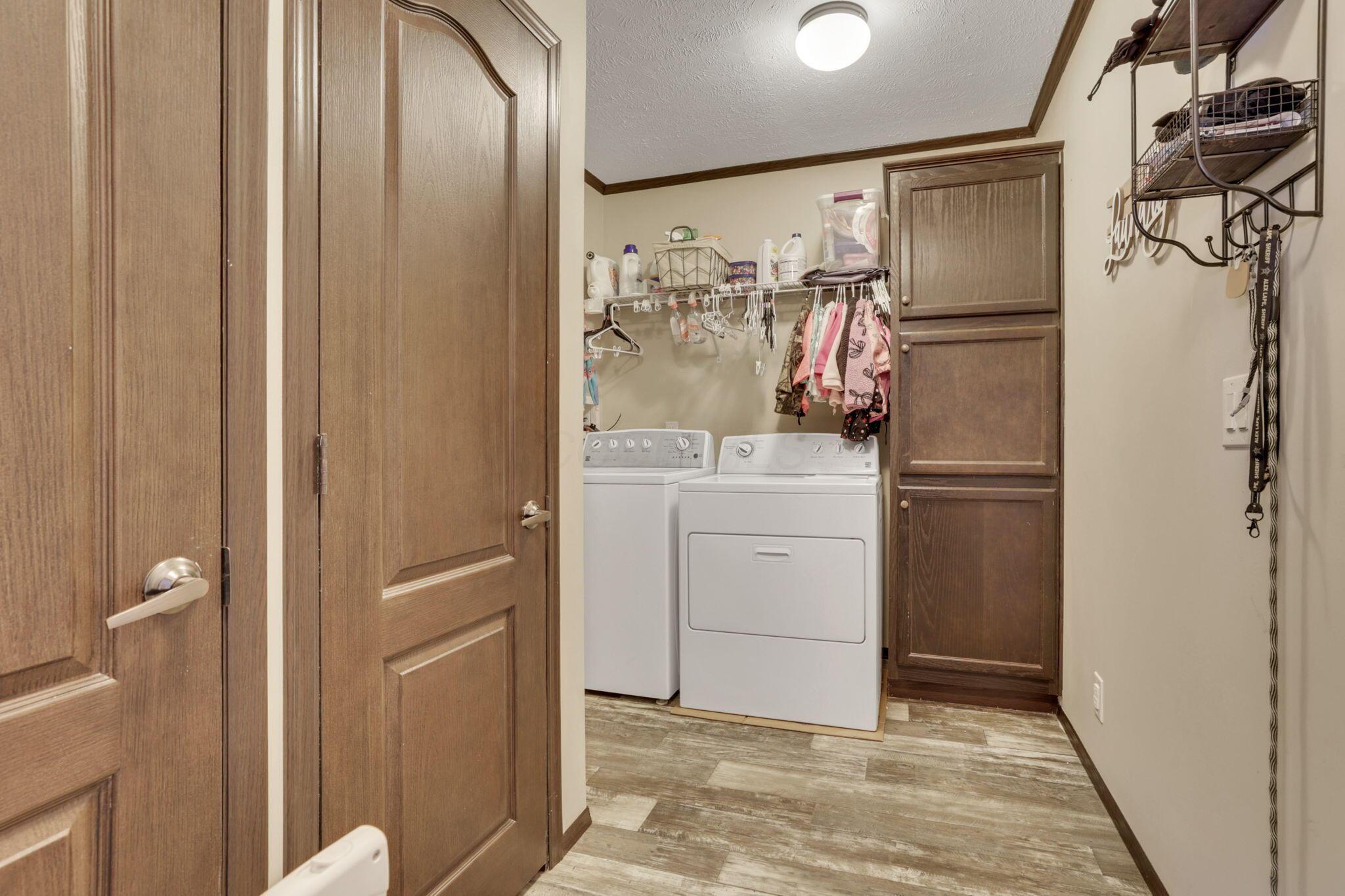 6904 Hopewell Church Road Southwest Lancaster, OH 43130 - Photo 22 of 28 35-web-or-mls-011A3277