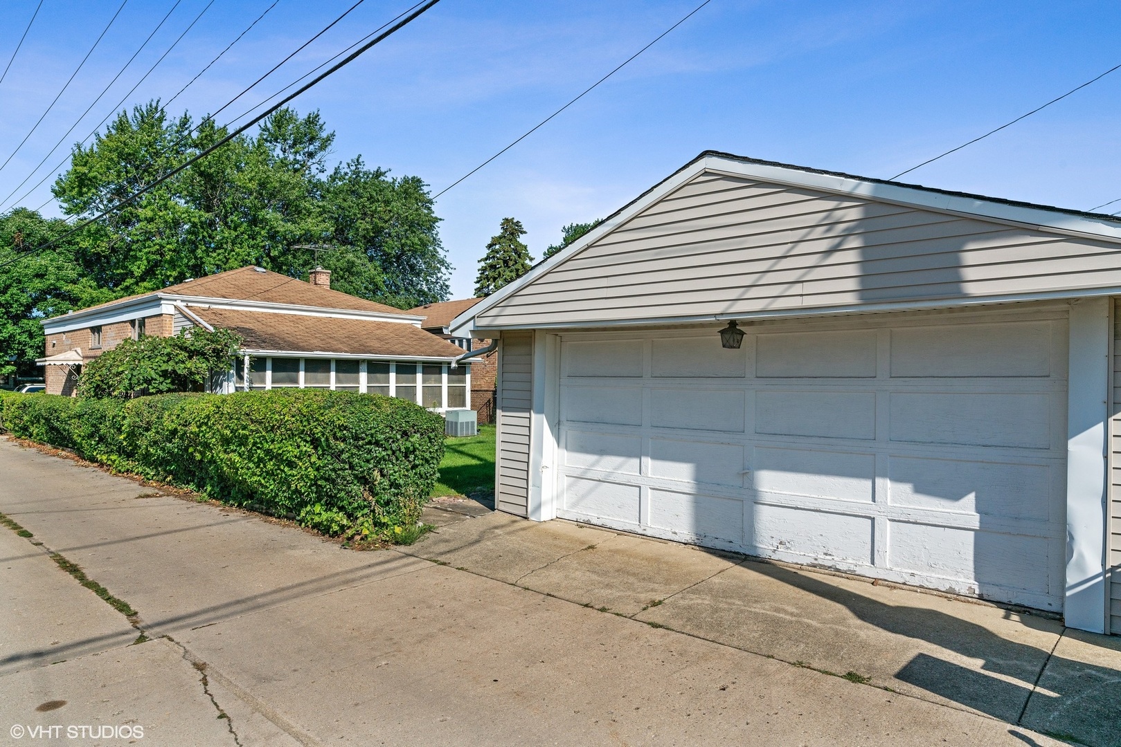 2219 Forest Avenue North Riverside, IL 60546 - Photo 8 of 10 a front view of a house with garden