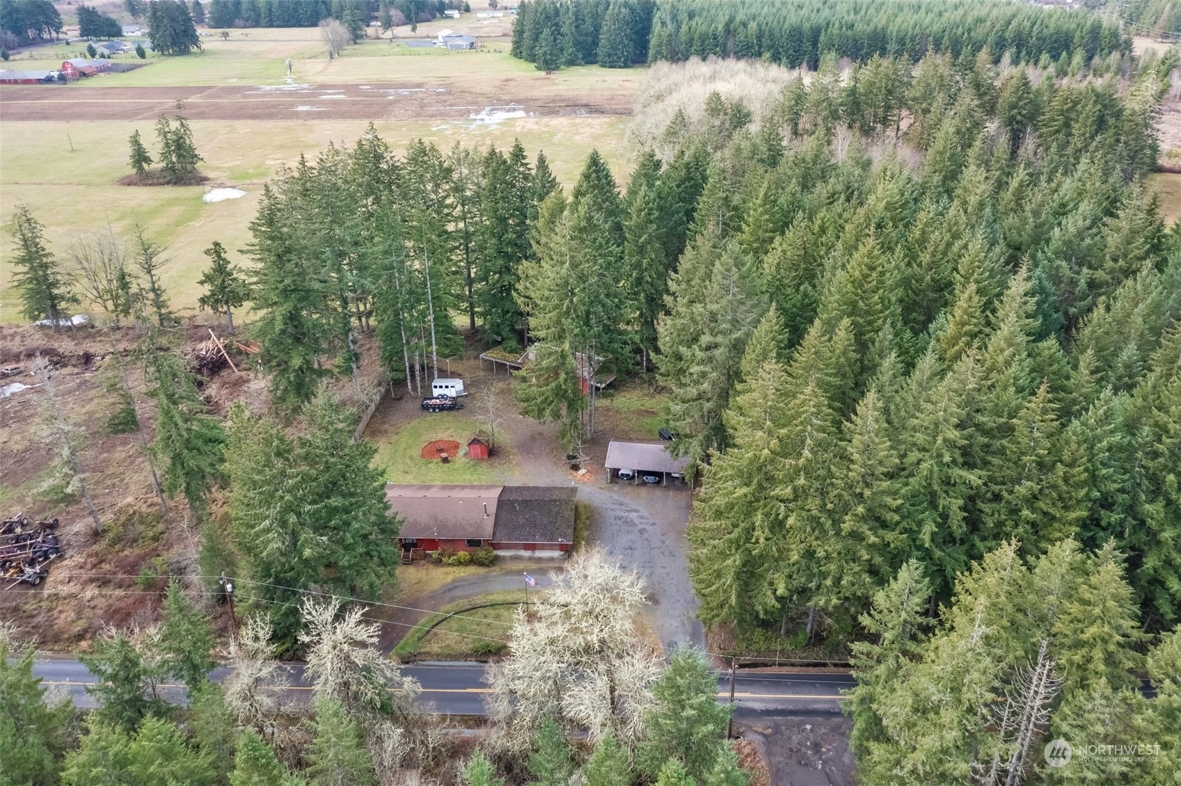 258 Coulson Road Chehalis, WA 98532 - Photo 35 of 37 a view of swimming pool and lake view